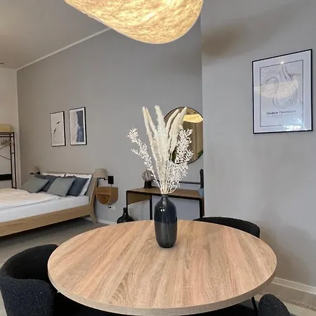 Loft.Wallbox.Garage.Arbeitsplatz.3P.100m zur Mosel Traben-Trarbach